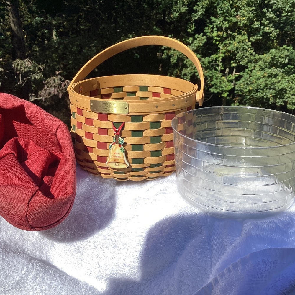 Longaberger basket Christmas Caroling  2003